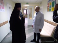 Сегодня епископ Югорский и Няганский Фотий посетил Белоярскую районную больницу