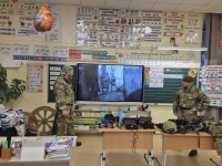 Встречи школьников с ветеранами продолжаются в Белоярском районе Встречи школьников с ветеранами продолжаются в Белоярском районе